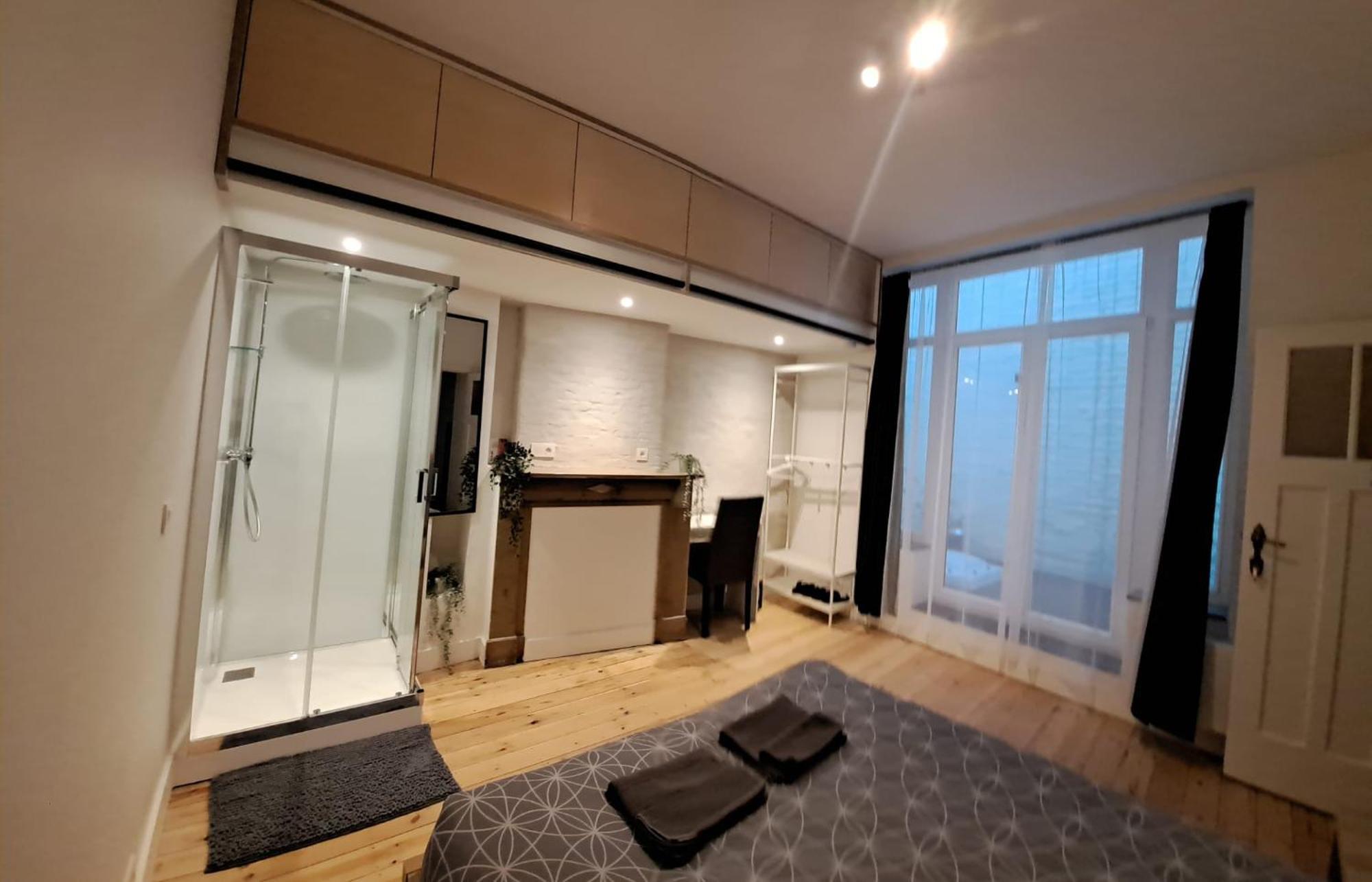Comfortable Room With Terrace European Parliament Bruxelles Exterior foto